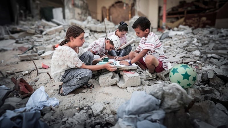 গাজার ক্ষতিগ্রস্ত অবকাঠামো পুনর্গঠন ছাড়া সংকট থেকে কি বেরিয়ে আসতে পারবে ?