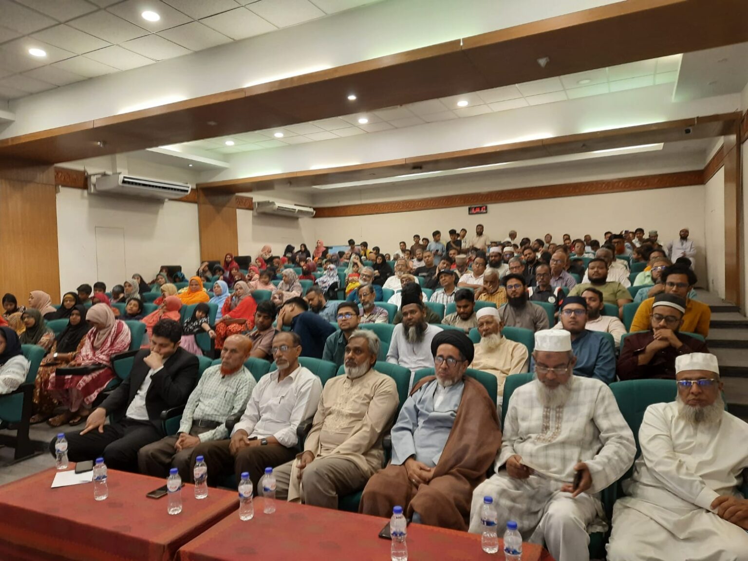 ঢাকায় ‘ইসলামের নবী (সা. )- মুসলিম উম্মাহ গঠনের অক্ষ’ শীর্ষক আলোচনা সভা অনুষ্ঠিত